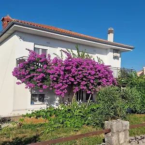 Sostaric Appartamento Vrh (Krk)