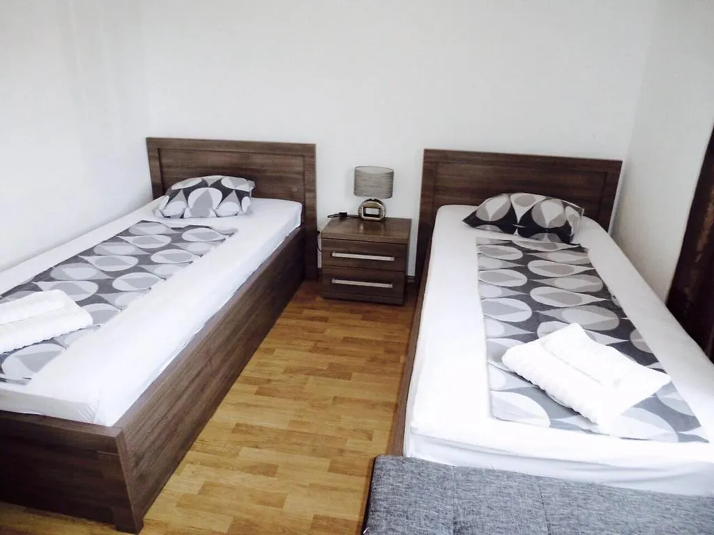 Apartments Danex Aida Umago 0*,  Croazia